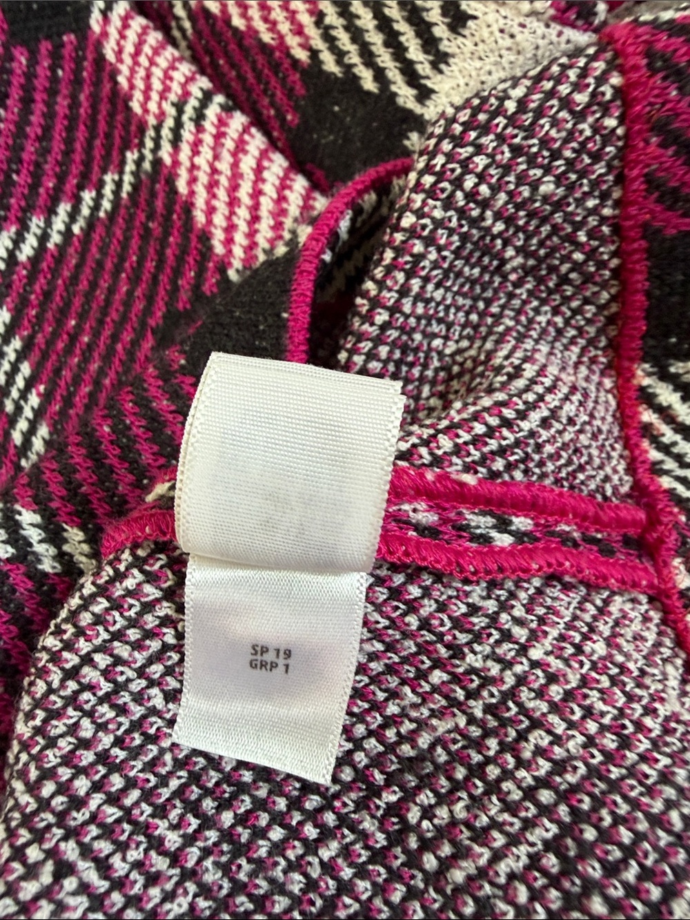 St. John Collection Pink Black White Plaid Slub Knit Wool Blend Midi Dress Sz 4 - Picture 7 of 12